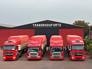 Foto-frente-barracao-transrodoforte